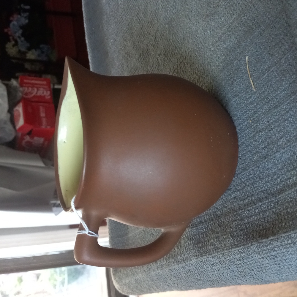 Dogwood Pitcher - Picture 2 of 3